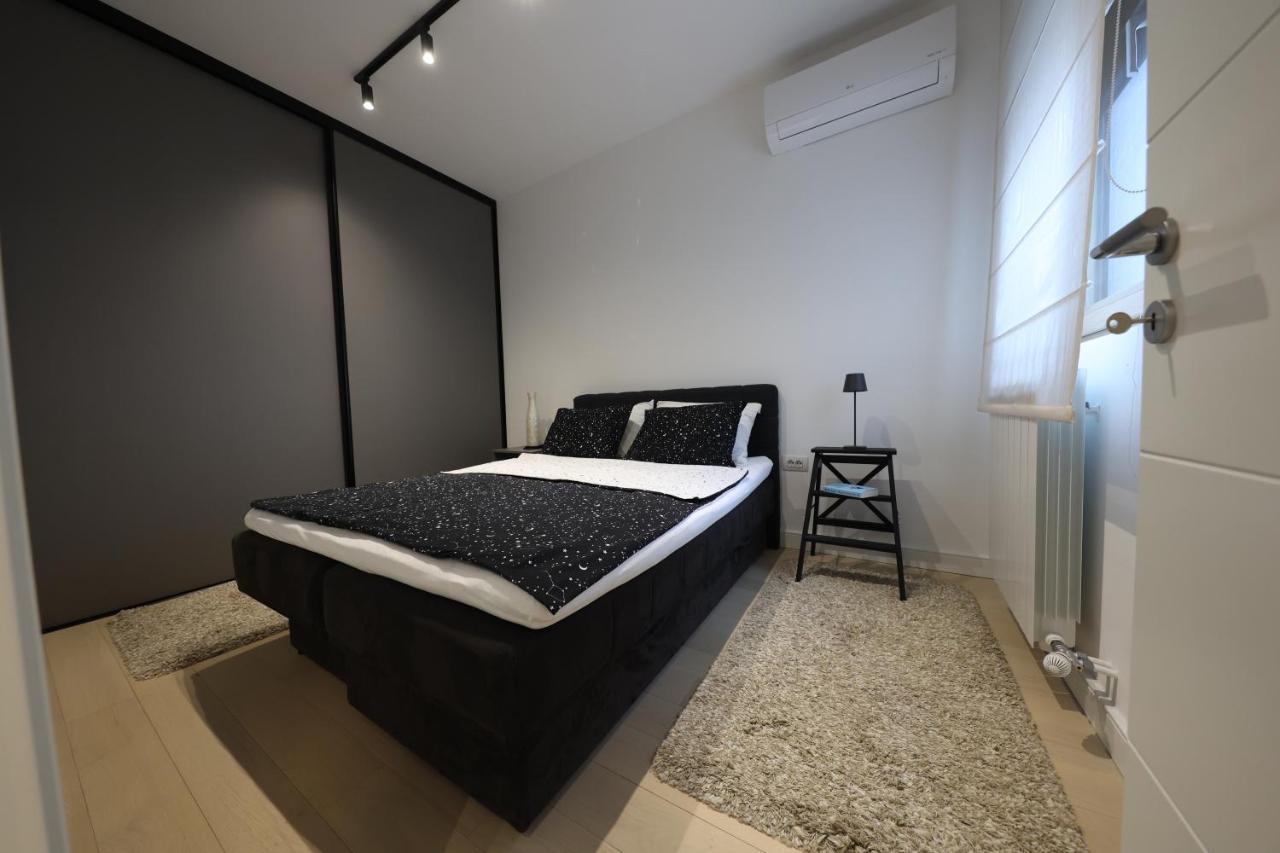 Modern Apartment In The Heart Of بلغراد المظهر الخارجي الصورة